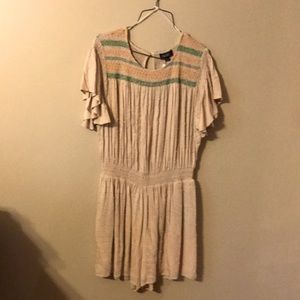 Taupe romper. Large. NWT